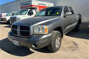 $7000 : 2006 Dakota SLT thumbnail