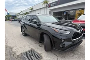 $38991 : Toyota Highlander 2025 LE 4d thumbnail