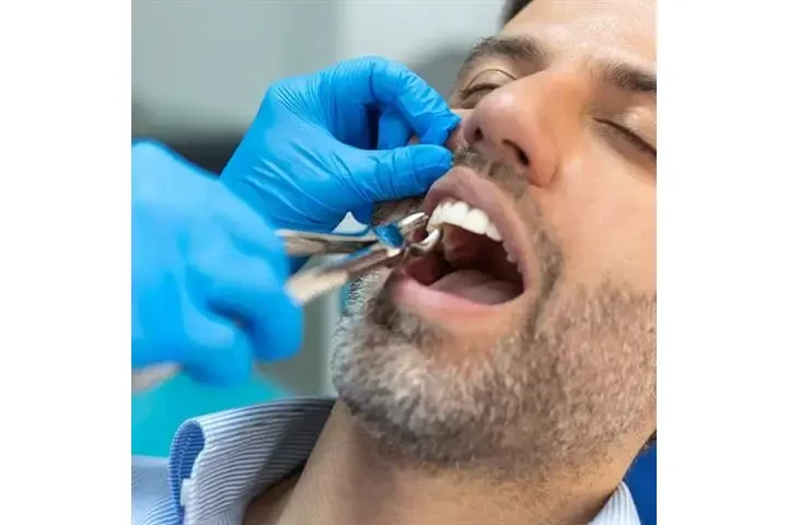 Dentista Cosmético image 3