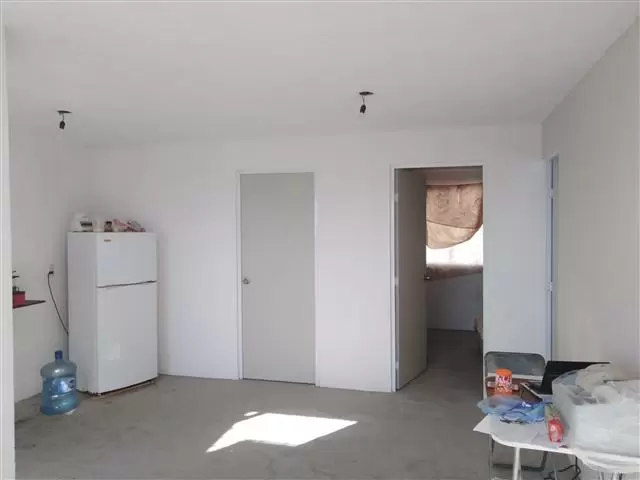 $1 : HABITACIÓN  P UNA SOLA PERSONA image 2