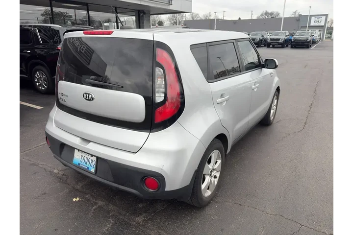 $11964 : Kia Soul 2018 4dr Crossover image 7