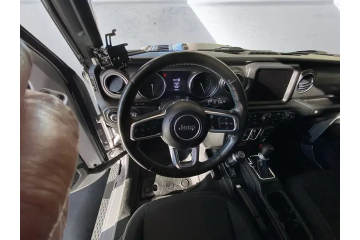 $32991 : Jeep Wrangler Unlimited 2021 image 9