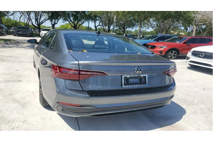 $17988 : Volkswagen Jetta 2023 SE 4dr image 7