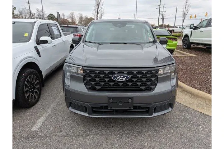 $33495 : Ford Maverick 2025 AWD XLT 4 image 2