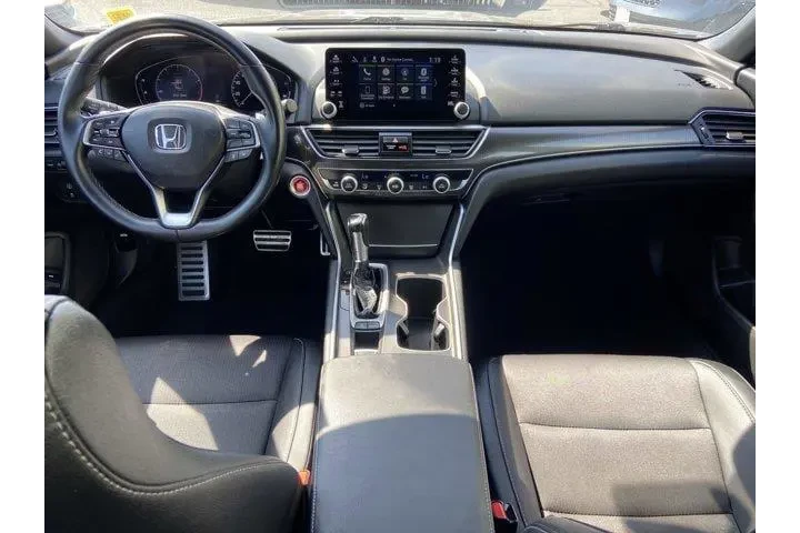 $17487 : Honda Accord 2019 Sport 4dr image 10