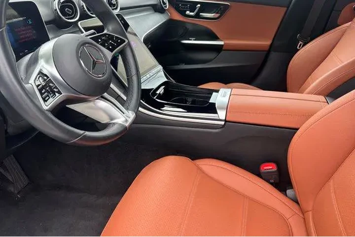 $38317 : Mercedes-Benz C-Class 2025 C image 10