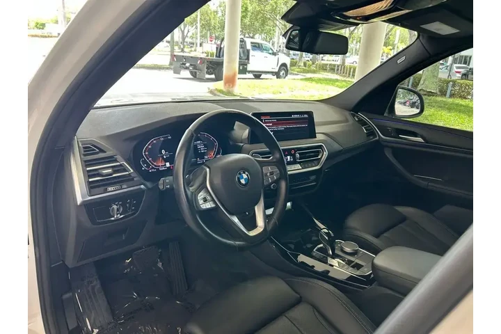 $30462 : BMW X3 2024 sDrive30i 4dr Sp image 6