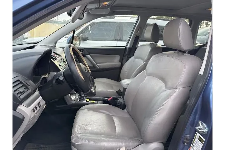 $11643 : Subaru Forester 2015 AWD 2.5 image 7