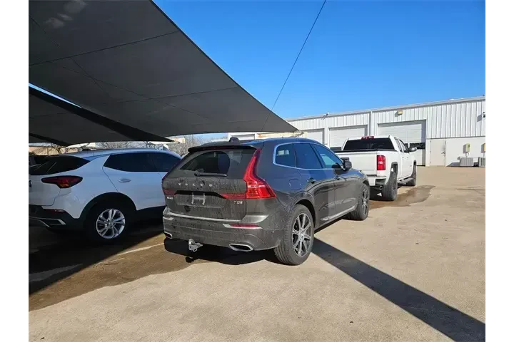 $17987 : Volvo XC60 2019 T5 Inscripti image 3