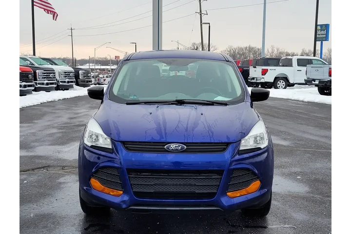 $11595 : Ford Escape 2016 S 4dr SUV image 9