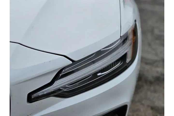 $24500 : Volvo S60 2024 B5 Core Dark image 10