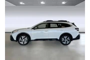 $23999 : Subaru Outback 2021 AWD Tour thumbnail