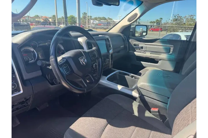 $15897 : 2016 RAM 1500 Big Horn image 9