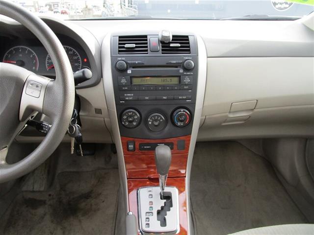 $8499 : 2009 Corolla XLE Sedan image 10