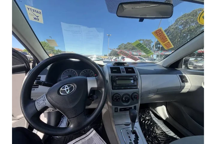 $11999 : 2012 Corolla LE image 6