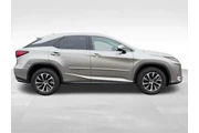 $60 : Lexus RX 350 2022 AWD 4dr SU thumbnail