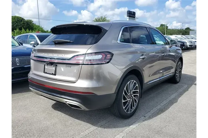 $22990 : Lincoln Nautilus 2020 Reserv image 6