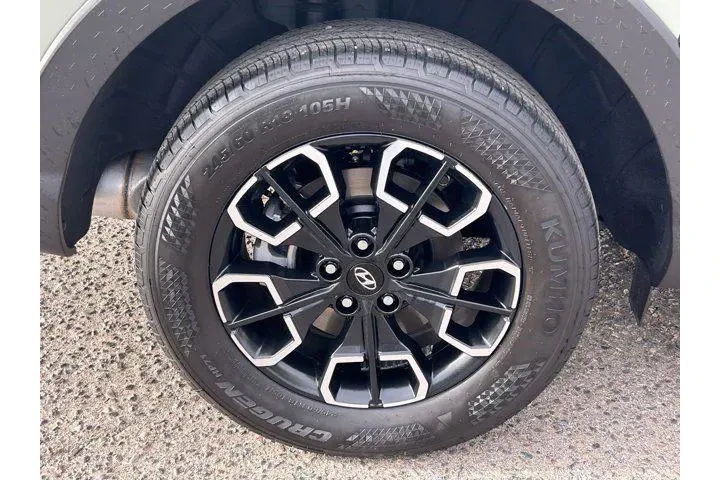 $27990 : Hyundai SANTA CRUZ 2024 SEL image 10