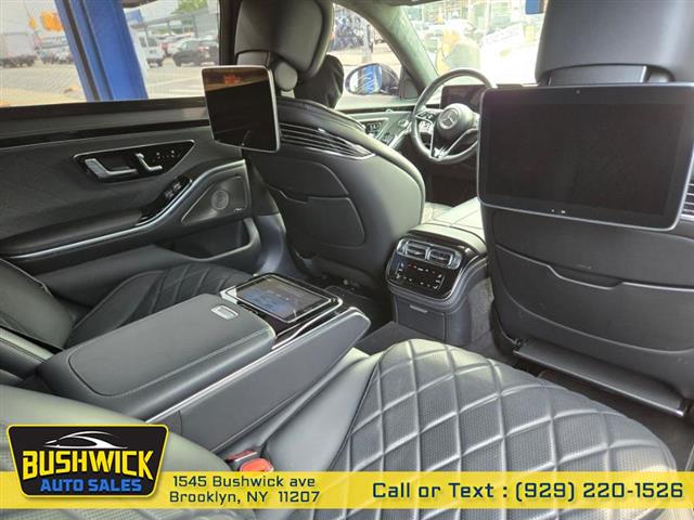 $61995 : Used 2021 S-Class S 580 4MATI image 9