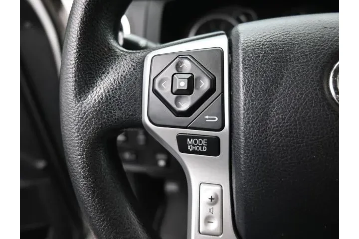 $19916 : Toyota Tundra 2017 4x2 SR5 4 image 6