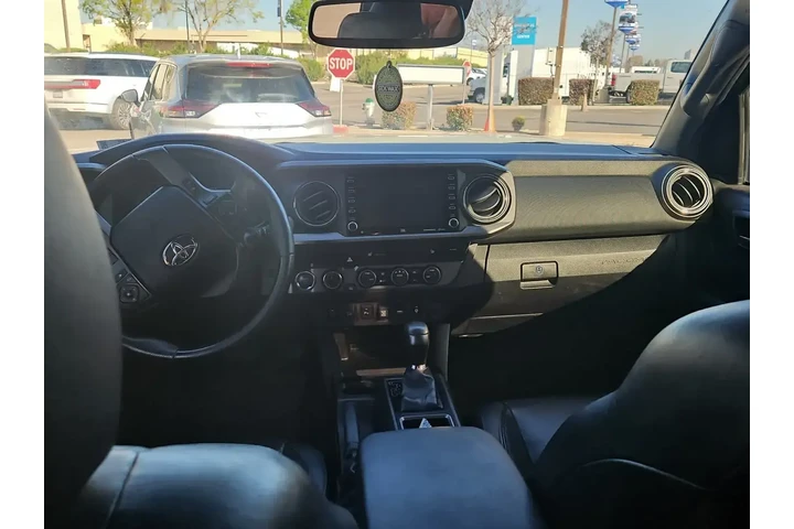 $36000 : Toyota Tacoma 2022 4x4 TRD P image 10