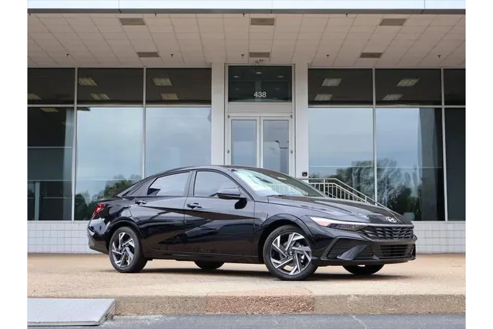 $22777 : Hyundai ELANTRA 2025 SEL Spo image 1