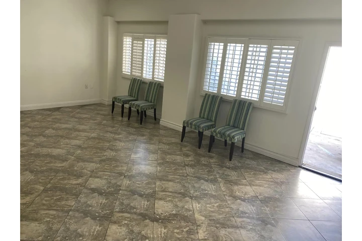 $2500 : SE RENTA ESPACIO PRIVADO image 1