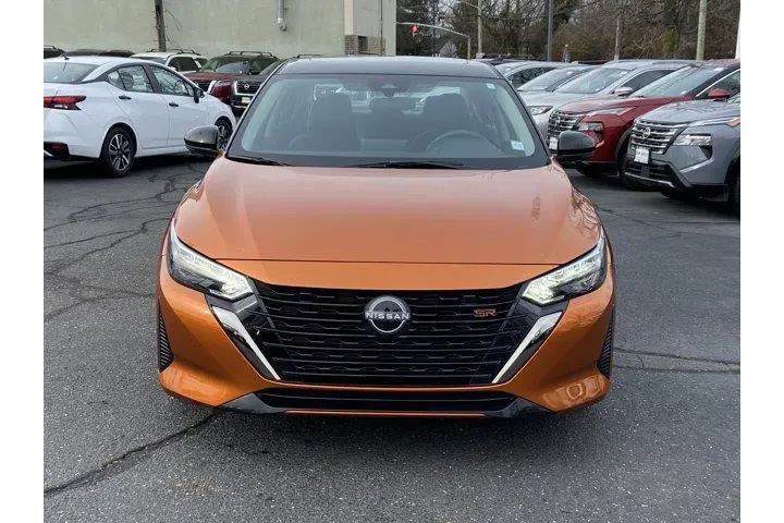 $19255 : Nissan Sentra 2025 SR 4dr Se image 2