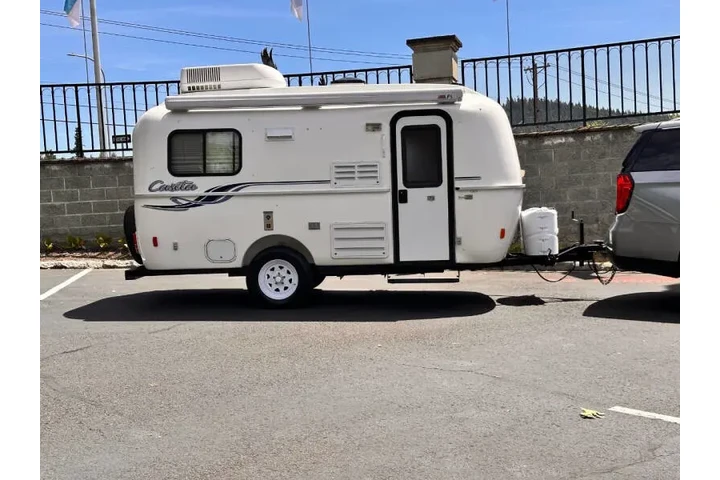 2010 Casita Spirit Deluxe 17ft image 5