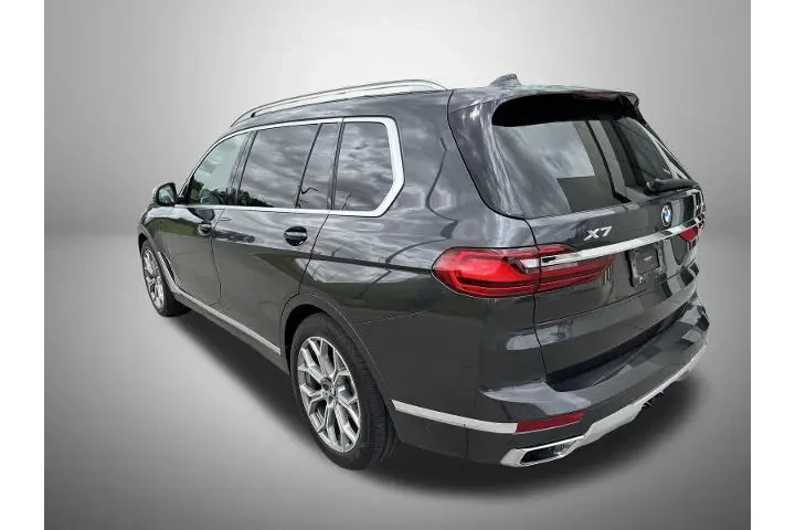 $38220 : BMW X7 2021 AWD xDrive40i 4d image 3