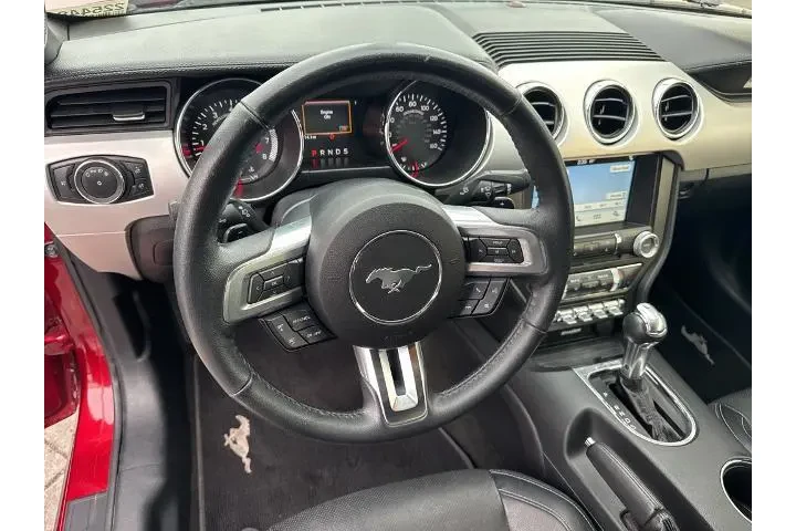 $15977 : Ford Mustang 2016 EcoBoost P image 10