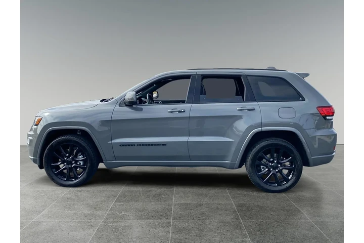$30381 : Jeep Grand Cherokee WK 2022 image 2