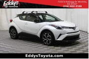 Toyota C-HR 2019 XLE 4dr Cro