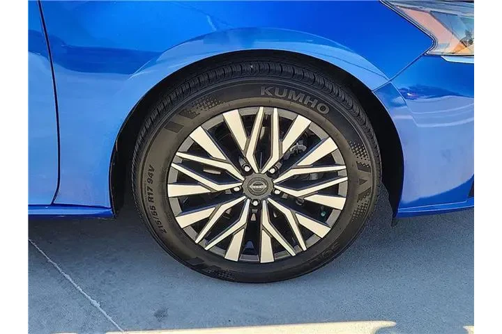 $27650 : Nissan Altima 2025 2.5 SV 4d image 7