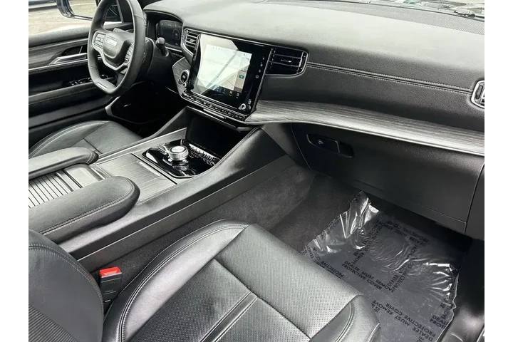 $37995 : Jeep Wagoneer L 2024 4x4 Ser image 10