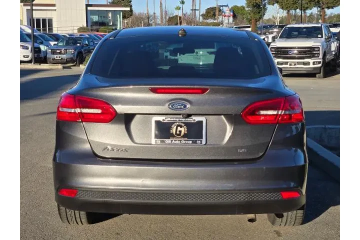 $9999 : Ford Focus 2017 SE 4dr Sedan image 5