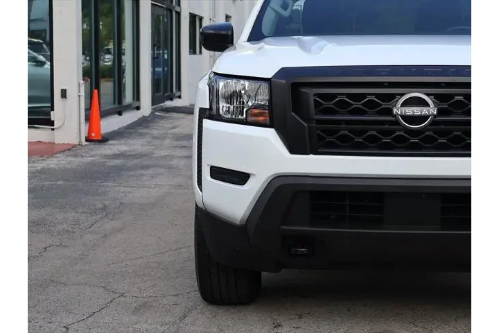 $24995 : Nissan Frontier 2023 4x4 PRO image 10