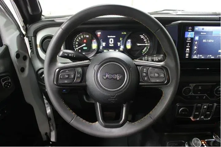 $37981 : Jeep Wrangler 2024 4x4 Willy image 9