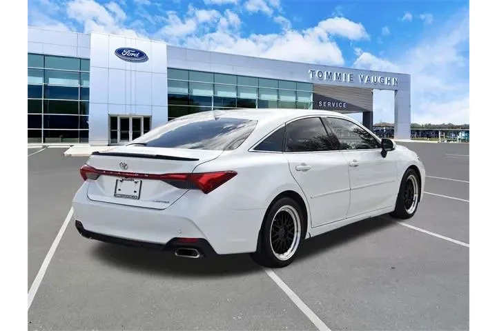 $22000 : Toyota Avalon 2020 Limited 4 image 4