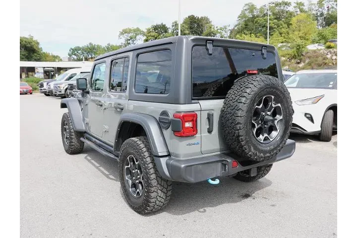 $28071 : Jeep Wrangler Unlimited 2021 image 2