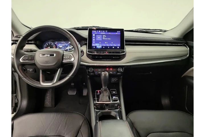 $22998 : Jeep Compass 2022 4x4 Limite image 9