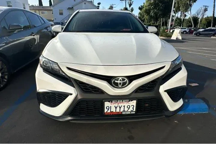 $25799 : Toyota Camry 2024 SE 4dr Sed image 5