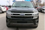 $39900 : Ford Expedition 2024 4x4 XLT thumbnail