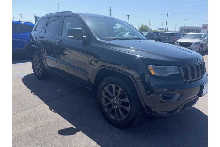 $12990 : 2016 Grand Cherokee Limited image 3