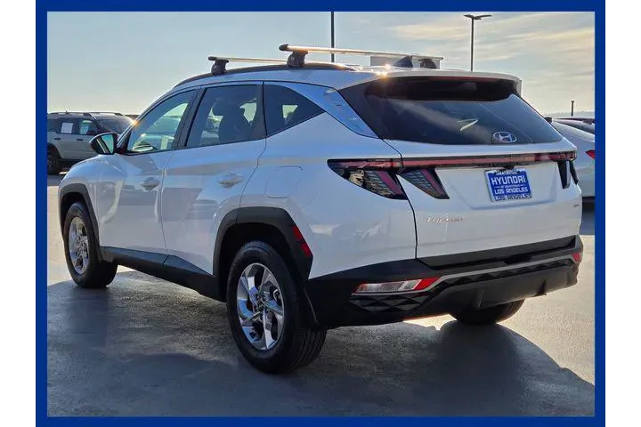 $27930 : Hyundai TUCSON 2023 AWD SEL image 10