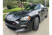 $12995 : 2017 FIAT 124 Spider Classica thumbnail