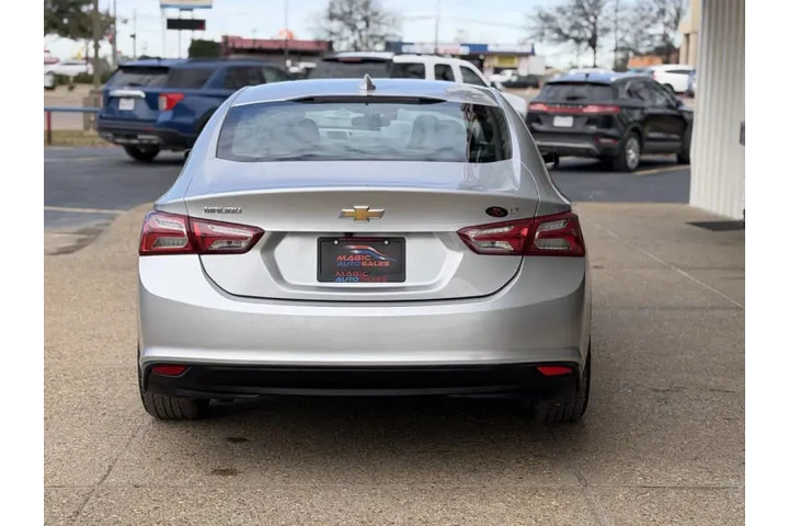 $19999 : 2022 Malibu LT image 8