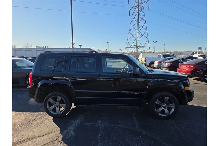 $7995 : 2016 Patriot Sport 2WD image 6