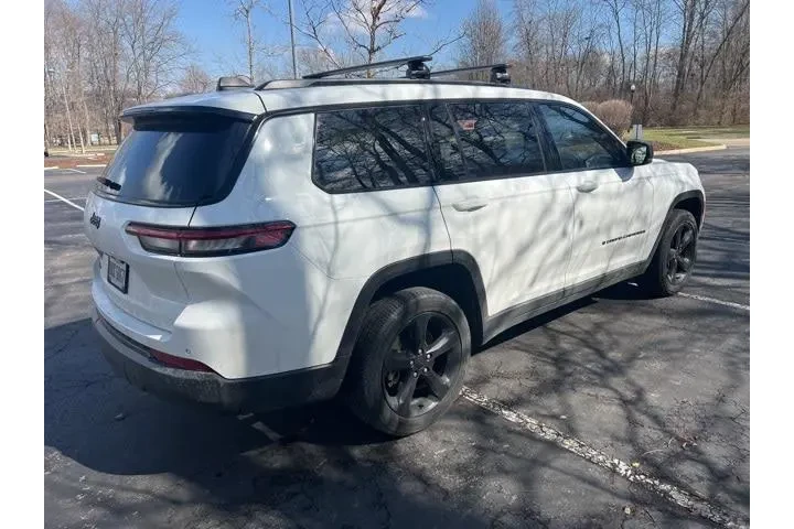 $30073 : Jeep Grand Cherokee L 2023 4 image 6