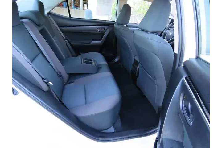 $15599 : 2018 Corolla LE image 8